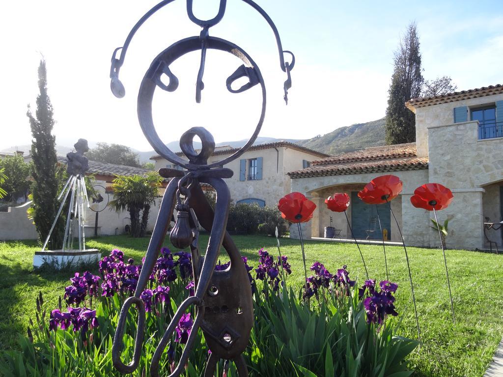 Les 4 Elements Bed & Breakfast Tourrettes-sur-Loup Exterior photo